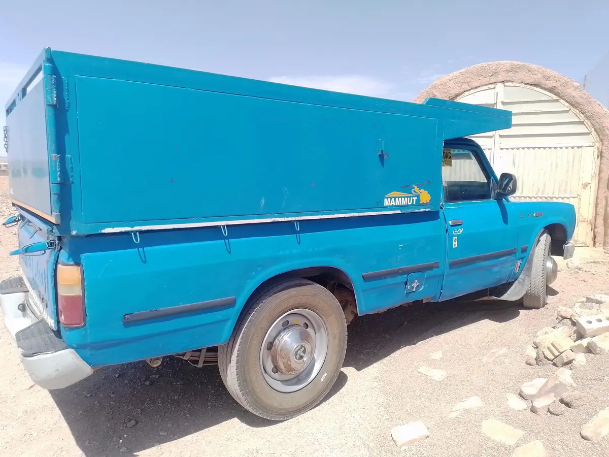 نیسان،  رونیز