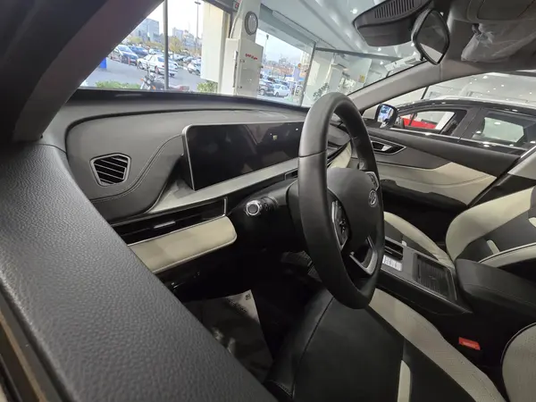 ام وی ام، X55 PRO