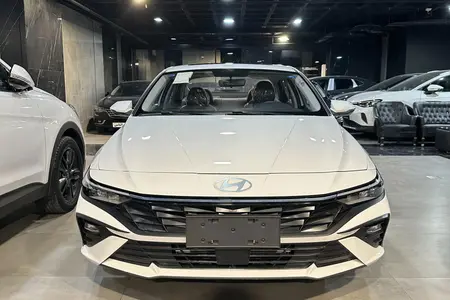 هیوندای النترا