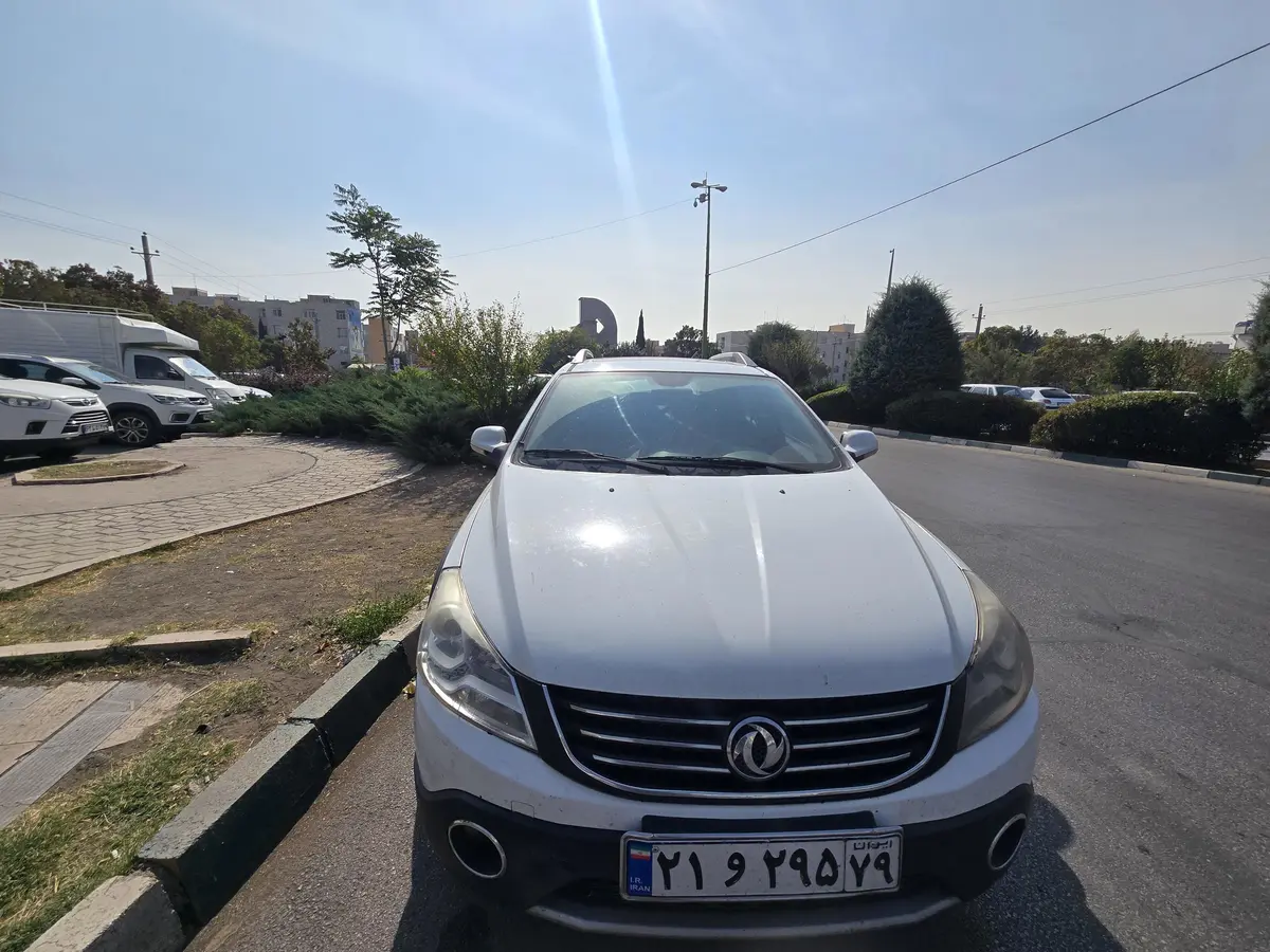 دانگ فنگ،  H30 کراس