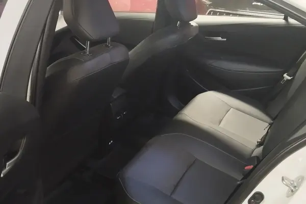 تویوتا، کرولا هیبرید