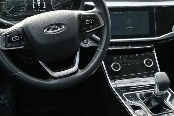 چری، آریزو 5T