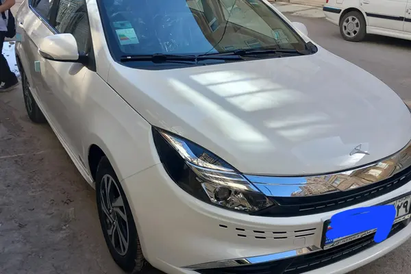 کی ام سی، ایگل