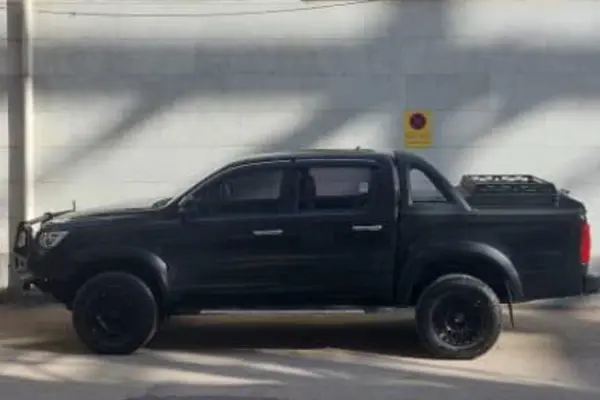 کی ام سی  T8