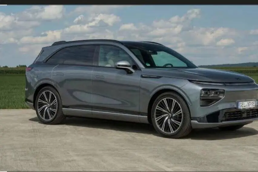 ایکس پنگ  G9
