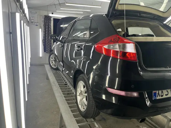 ام وی ام، 315هاچ بک