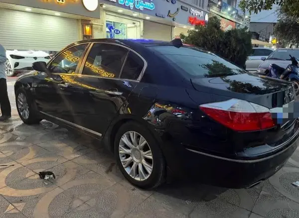 هیوندای  جنسیس