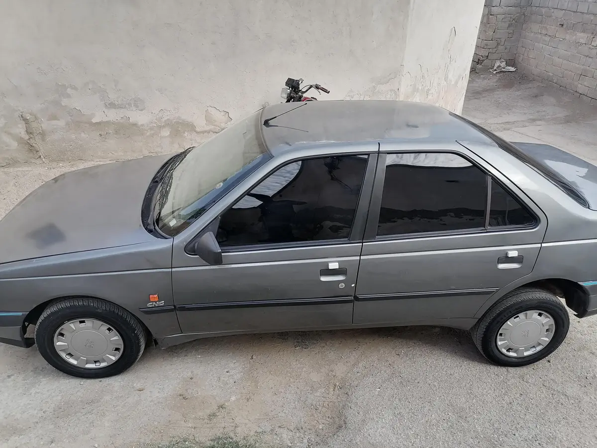 پژو،  405
