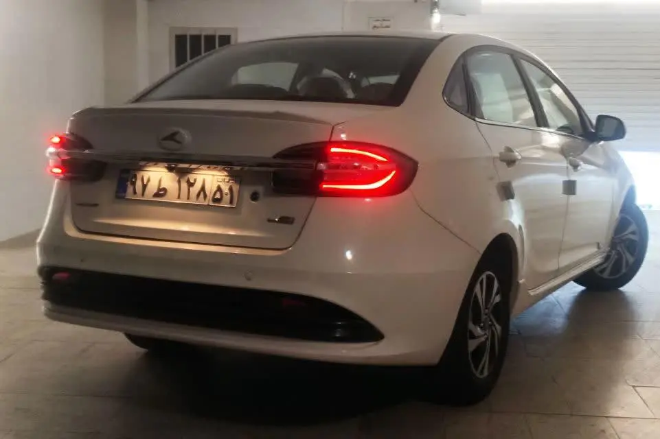 کی ام سی،  ایگل