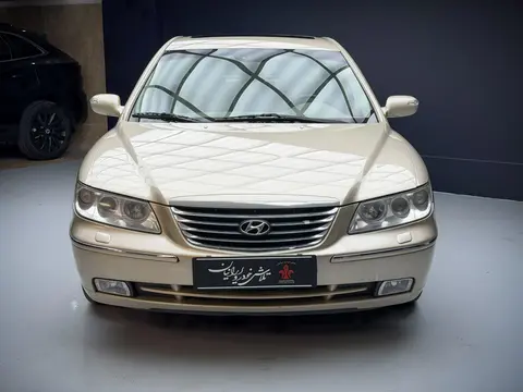 هیوندای، آزرا (گرنجور)