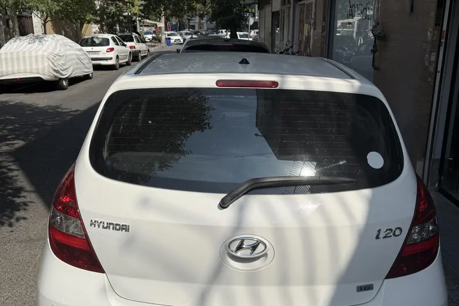 هیوندای، i20