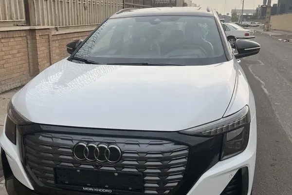 آئودی  Q5 e-tron