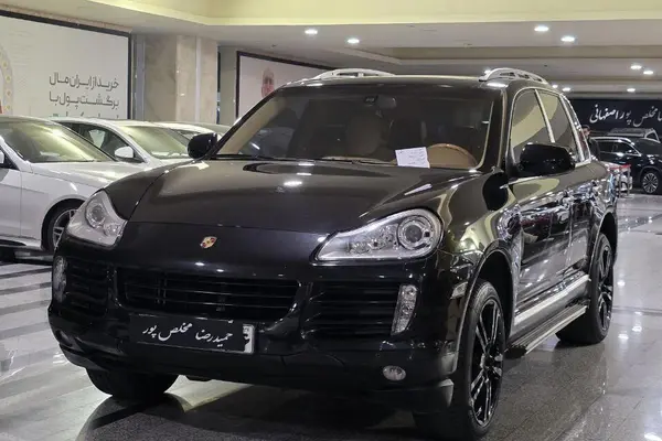 پورشه، کاین