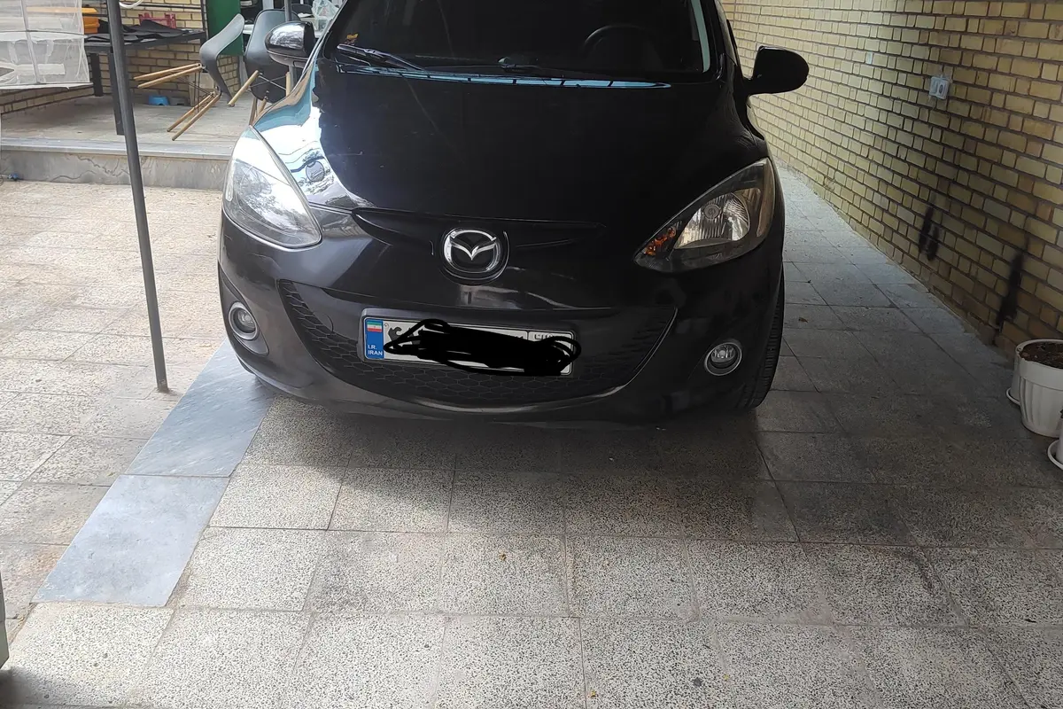 مزدا  2 هاچ بک
