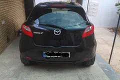 مزدا، 2 هاچ بک