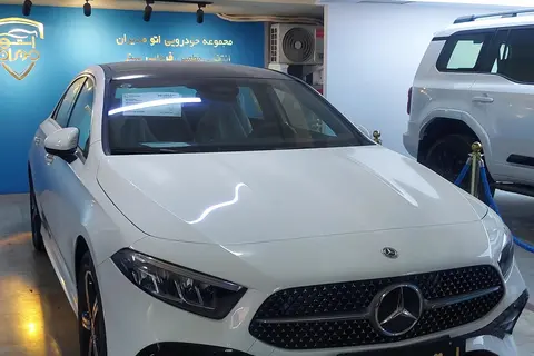 بنز، کلاس A سدان