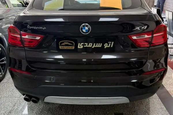 ب ام و  X4