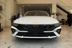 هیوندای، النترا