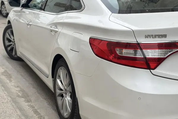 هیوندای  آزرا (گرنجور)