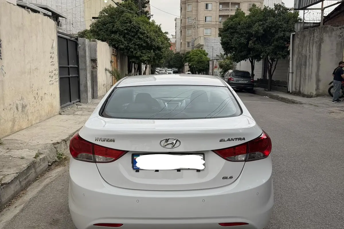 هیوندای  النترا