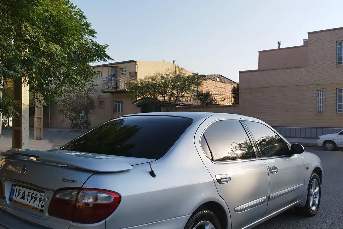 نیسان،  ماکسیما