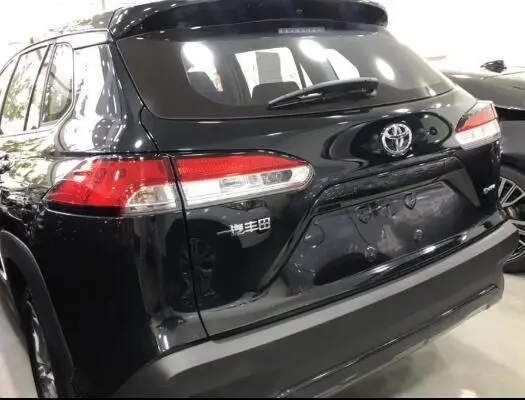 تویوتا، کرولا کراس هیبرید