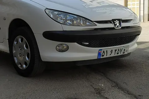 پژو، 206