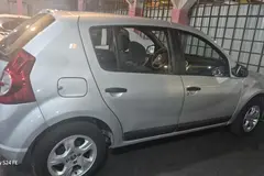 رنو، ساندرو
