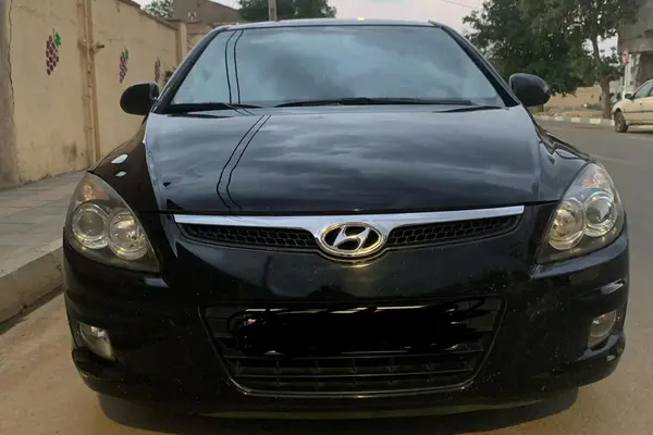 هیوندای  i30