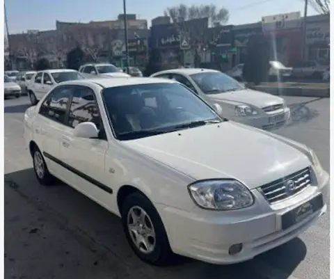 هیوندای، ورنا