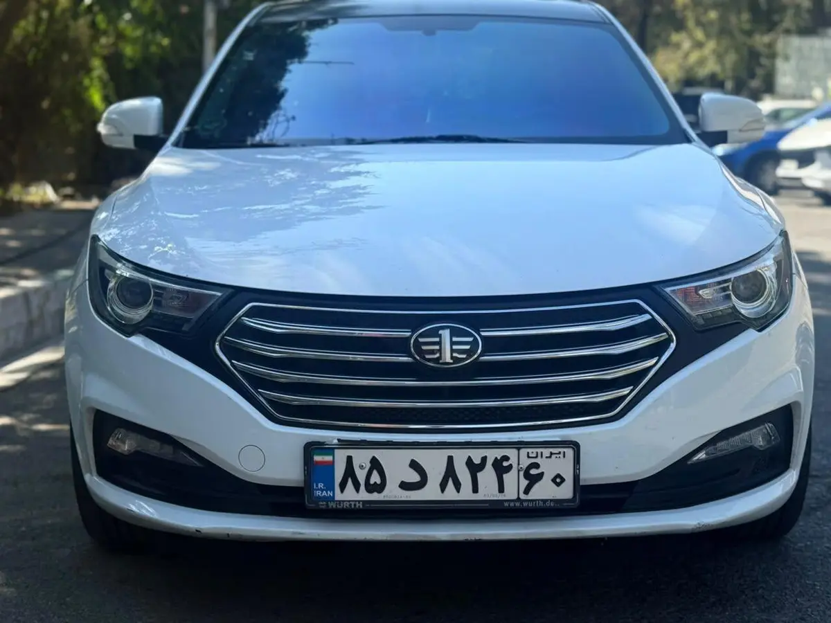 بسترن،  B30