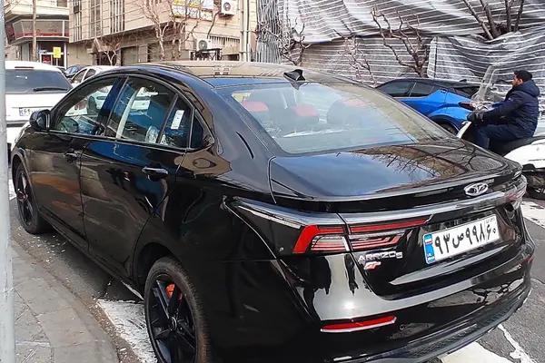 فونیکس، آریزو 6 جی تی (Z6 GT)