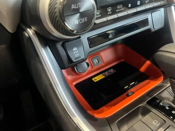 تویوتا، راوفور