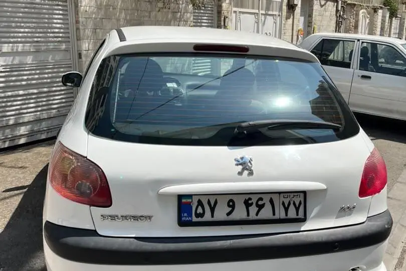 پژو،  206