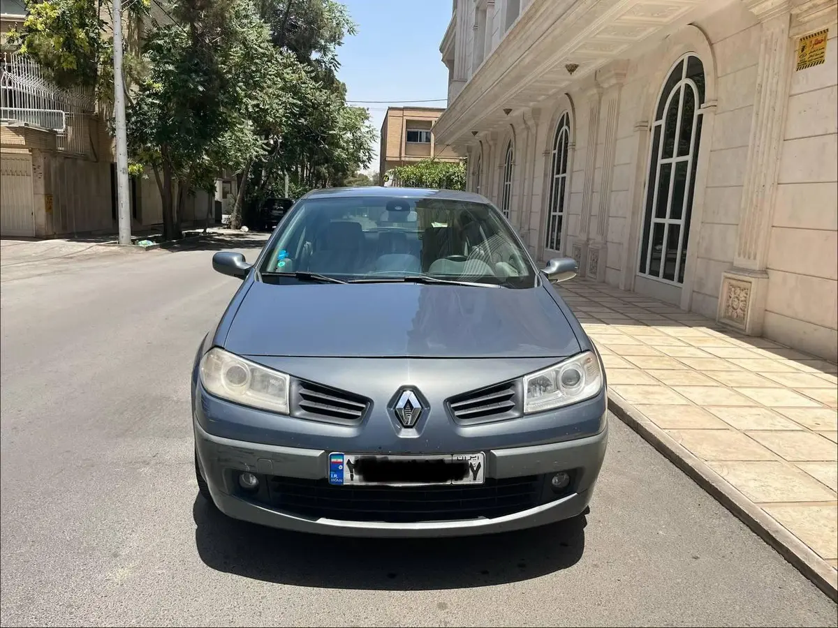 رنو،  مگان (مونتاژ)