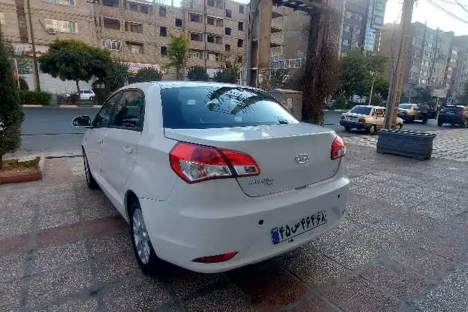 ام وی ام،  315 صندوق دار
