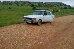 پیکان، سدان