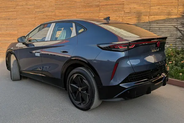 فولکس، آی دی یونیکس