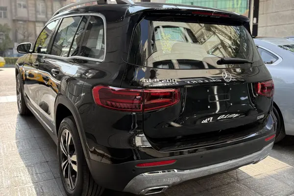 بنز، کلاس GLB