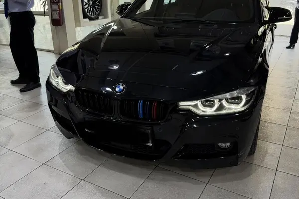 ب ام و، سری 3 سدان