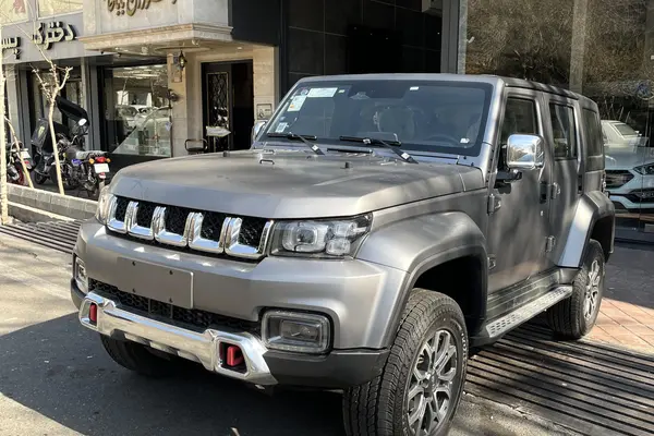 بایک، BJ40L