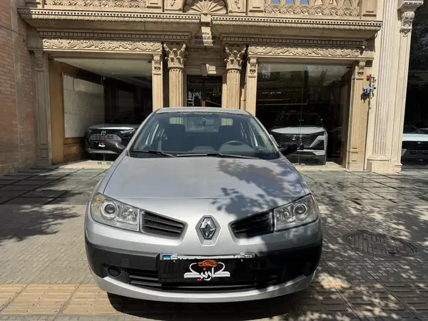 رنو، مگان (مونتاژ)