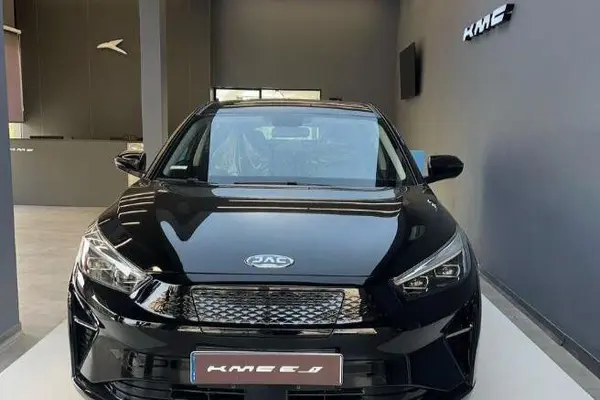 کی ام سی، eJ7