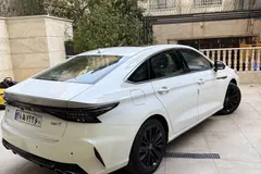 فونیکس، آریزو 8 (Z8)