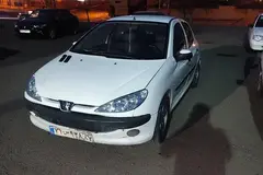 پژو، 206