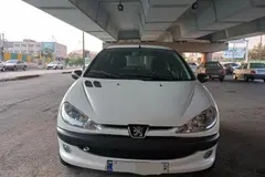 پژو، 206