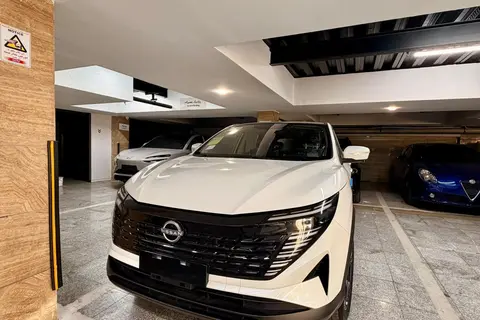 نیسان، قشقایی