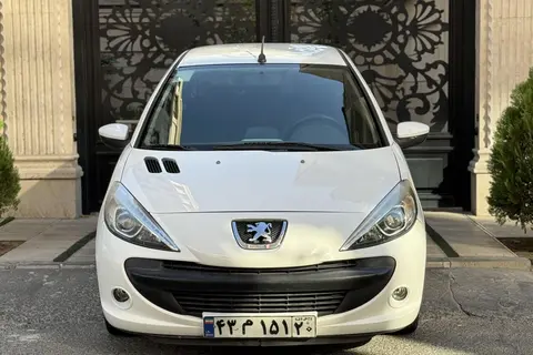 پژو، 207
