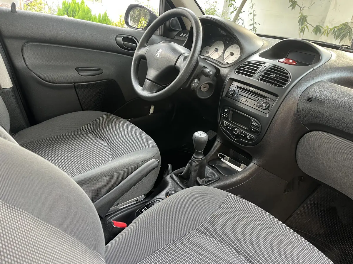 پژو،  206 SD