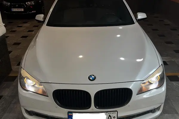 ب ام و، سری 7